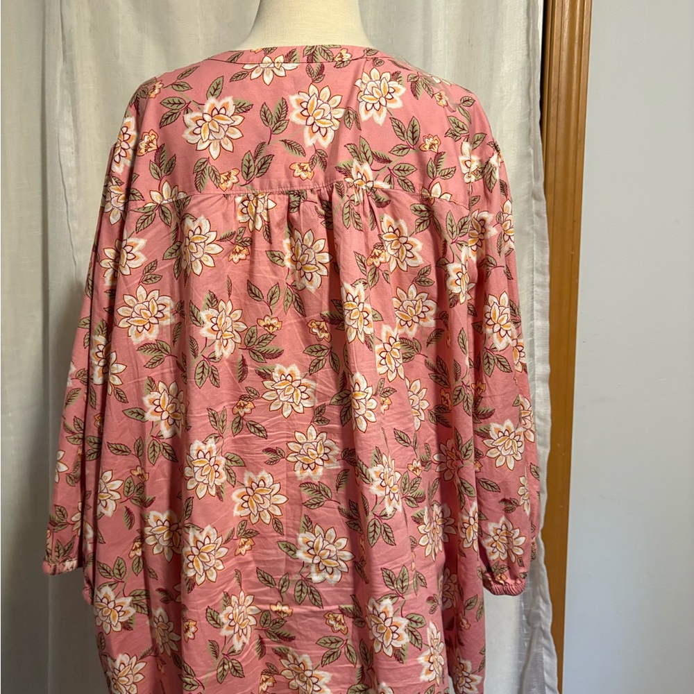 Croft & Barrow Pink Floral Tunic - Picture 2 of 3